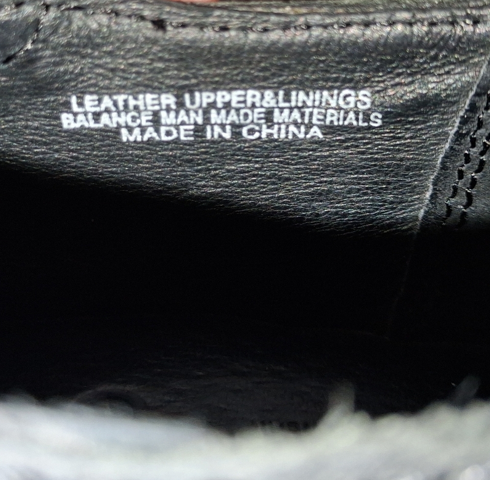 BORN Genuine SOFT Leather Clog Shoes - Black Slip On Side Zipper Womens Size 7.5 - Picture 15 of 16
